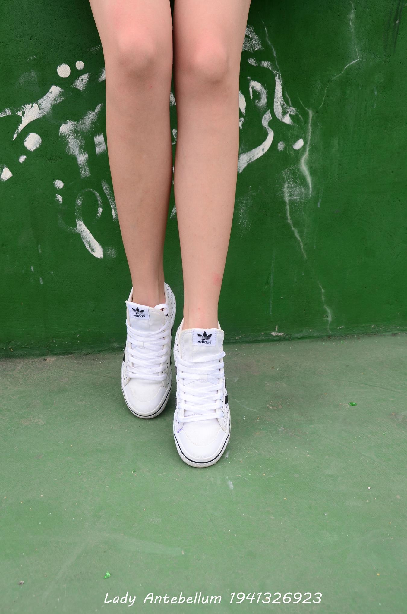 图片[31]-[战前女神] 美腿美足精品摄影套图 012 [55P] – 速更版-美库