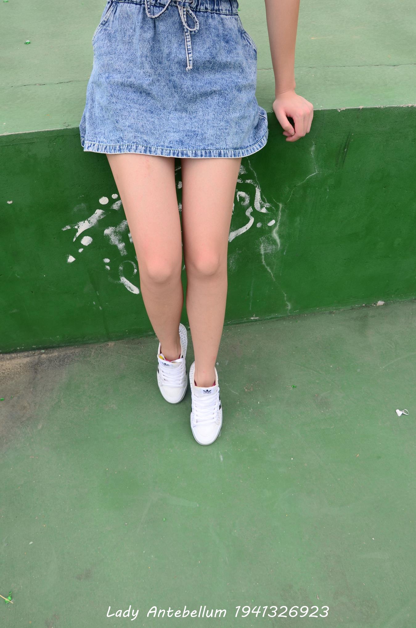 图片[32]-[战前女神] 美腿美足精品摄影套图 012 [55P] – 速更版-美库