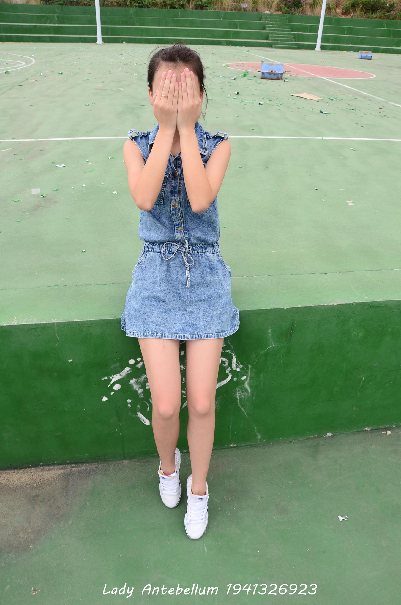 图片[33]-[战前女神] 美腿美足精品摄影套图 012 [55P] – 速更版-美库