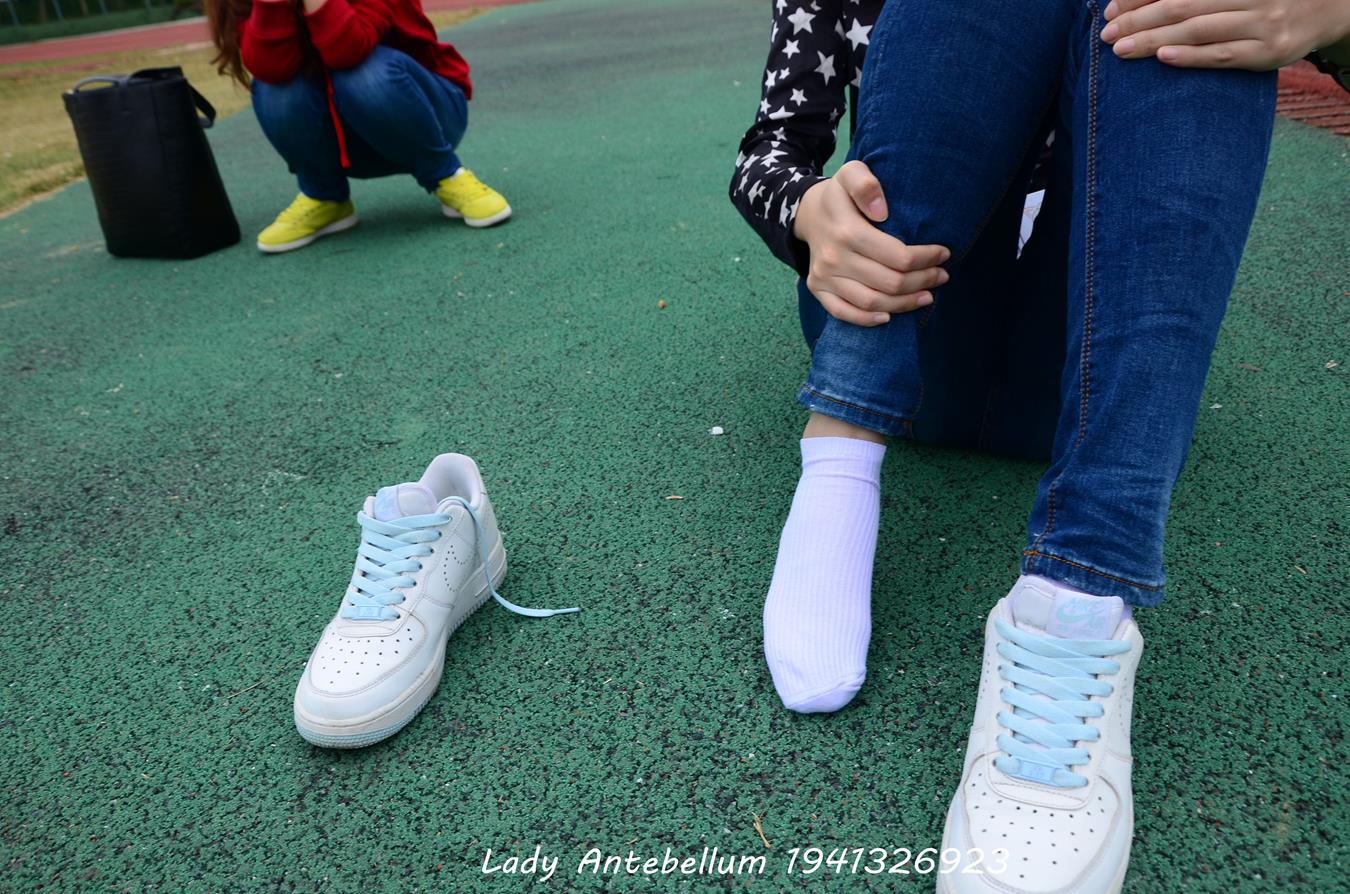 图片[35]-[战前女神] 美腿美足精品摄影套图 011 [113P] – 速更版-美库