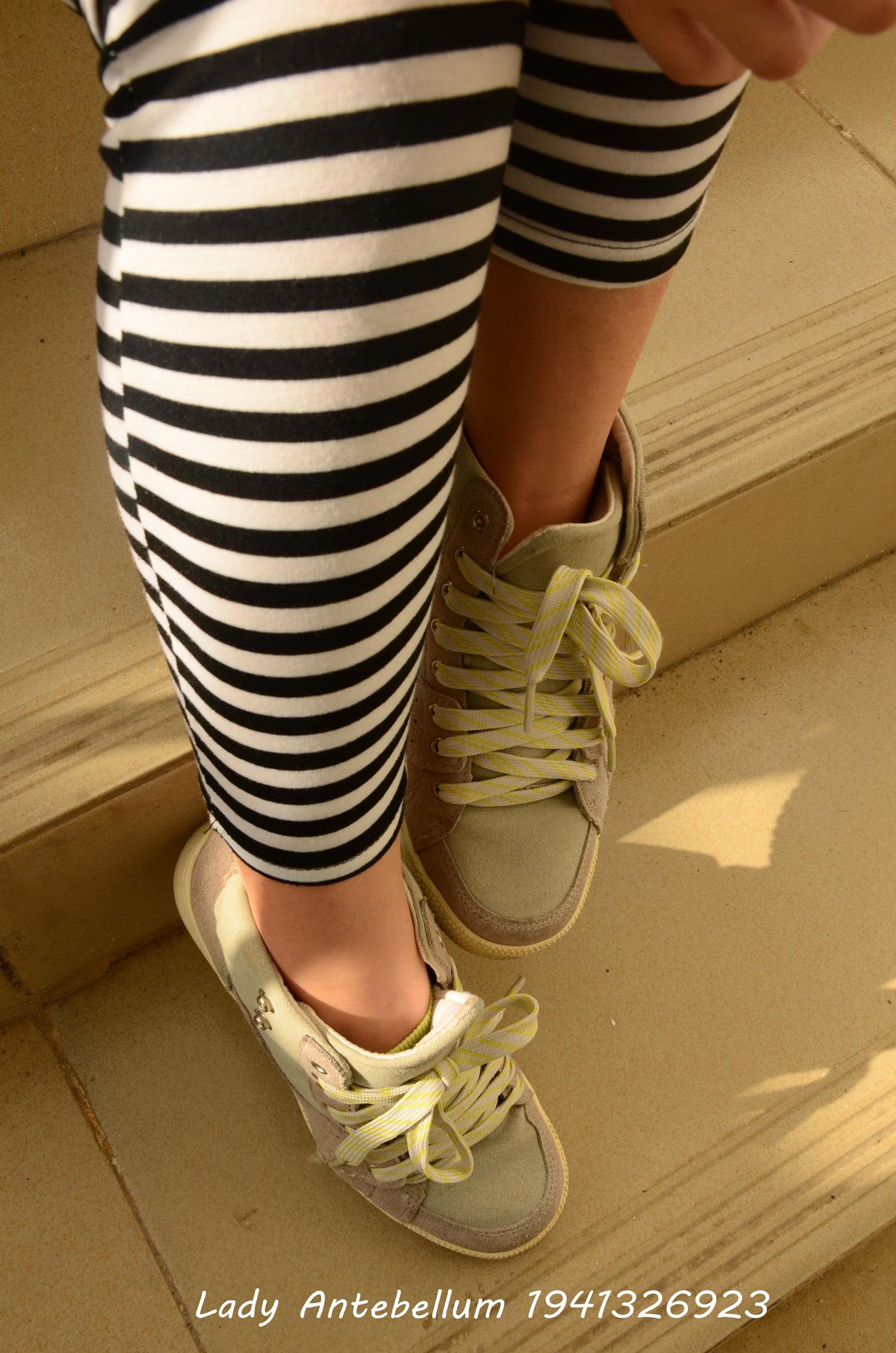 图片[19]-[战前女神] 美腿美足精品摄影套图 013 （1） [72P] – 速更版-美库