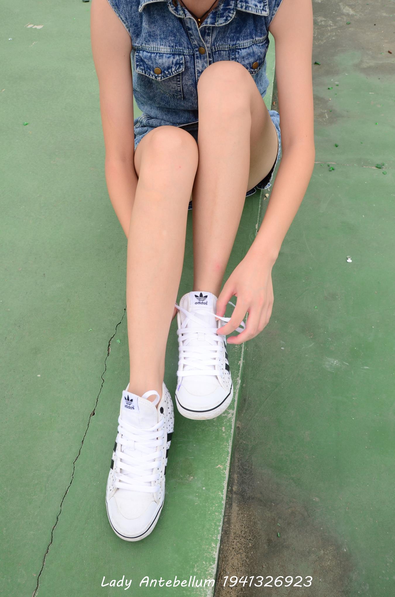 图片[42]-[战前女神] 美腿美足精品摄影套图 012 [55P] – 速更版-美库