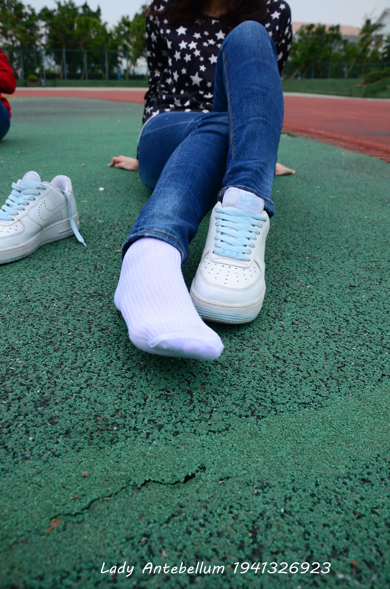 图片[41]-[战前女神] 美腿美足精品摄影套图 011 [113P] – 速更版-美库