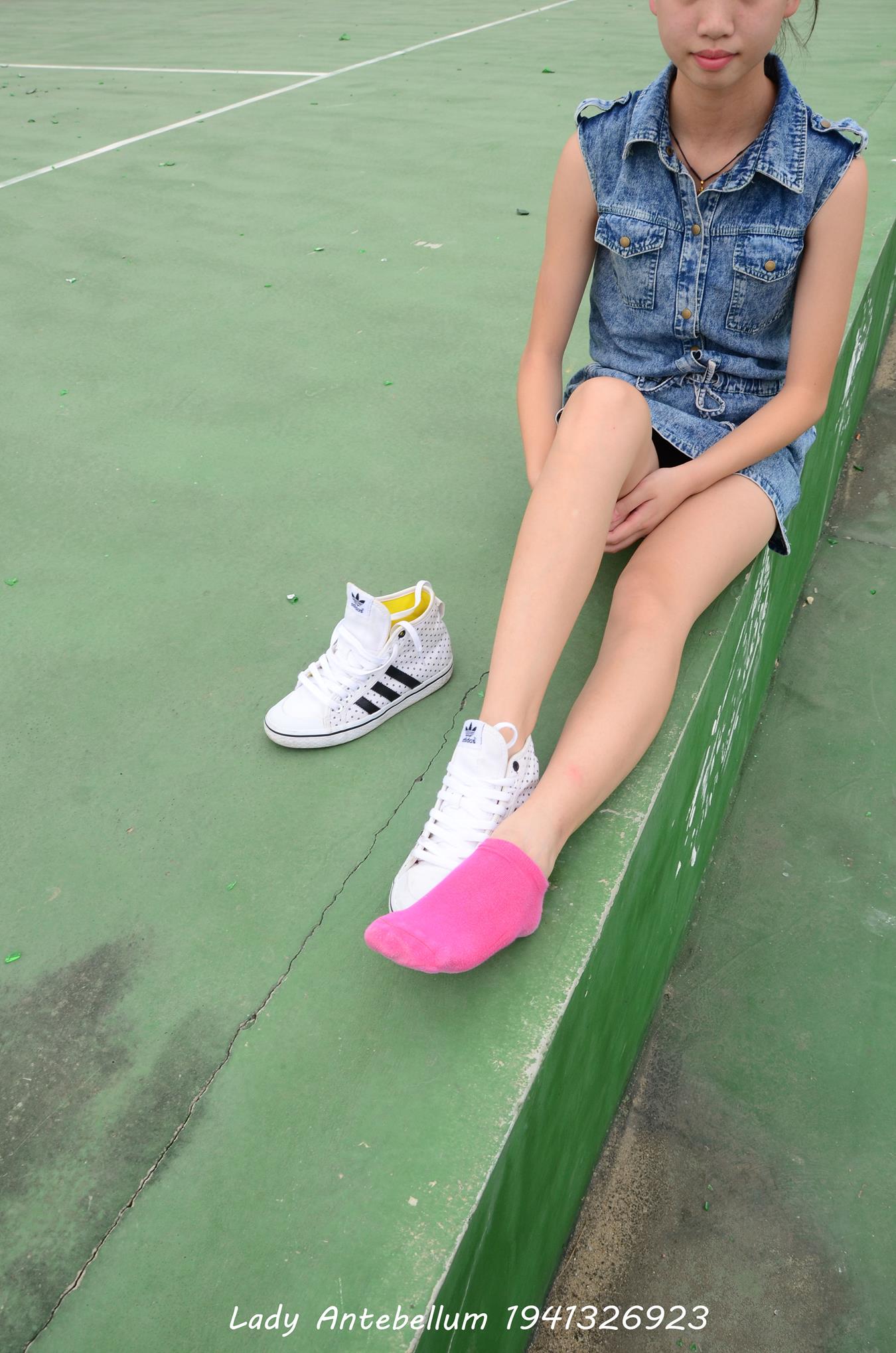 图片[47]-[战前女神] 美腿美足精品摄影套图 012 [55P] – 速更版-美库