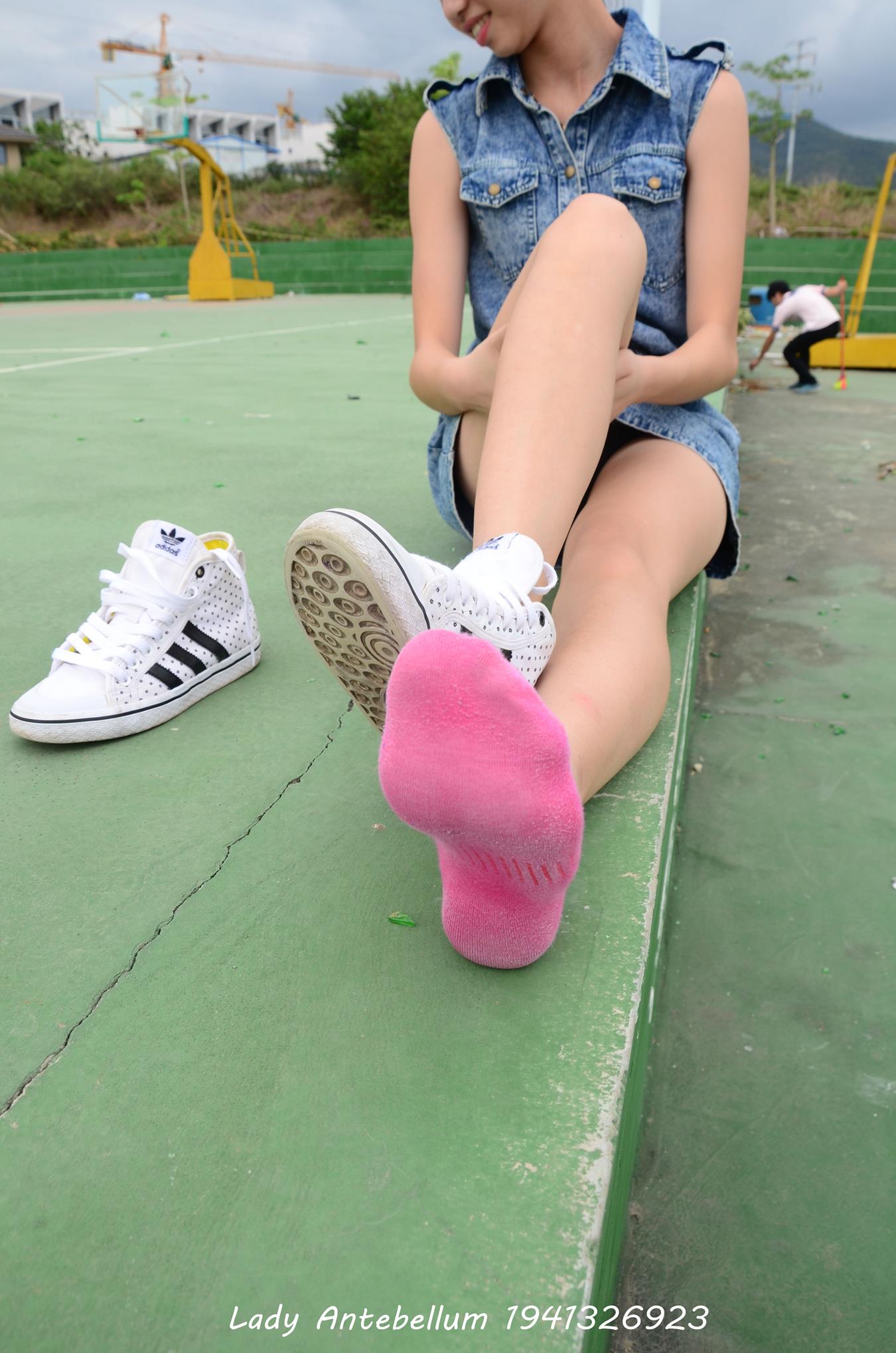 图片[50]-[战前女神] 美腿美足精品摄影套图 012 [55P] – 速更版-美库