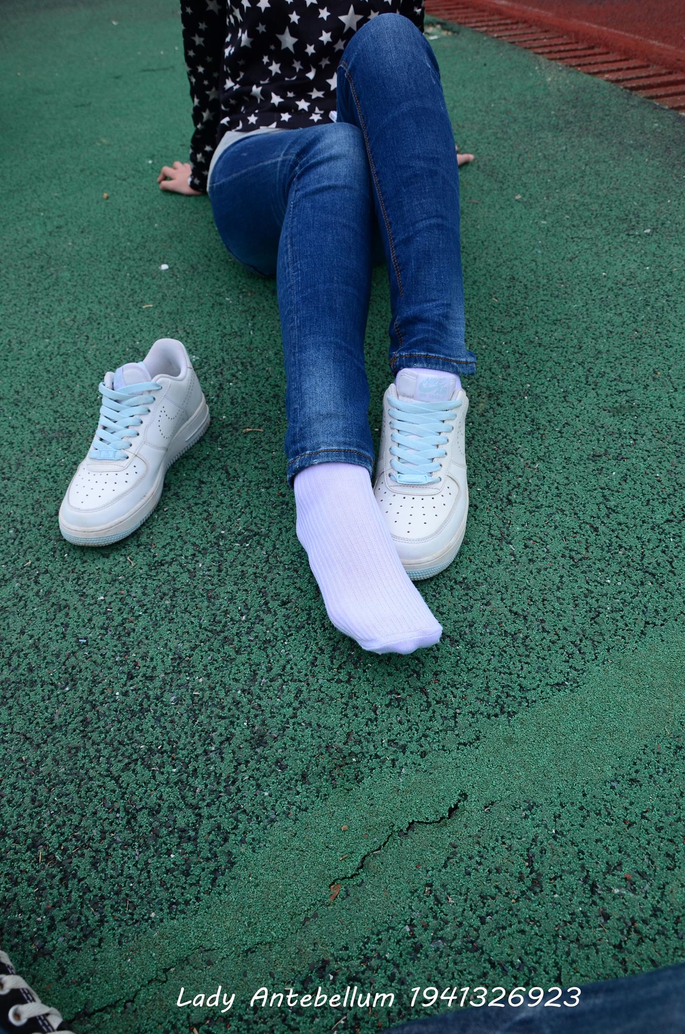 图片[54]-[战前女神] 美腿美足精品摄影套图 011 [113P] – 速更版-美库