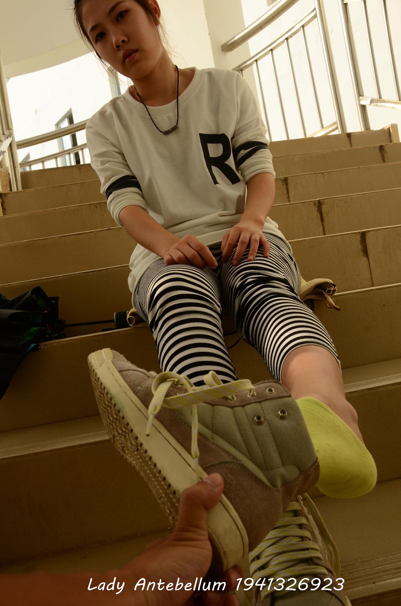 图片[40]-[战前女神] 美腿美足精品摄影套图 013 （1） [72P] – 速更版-美库