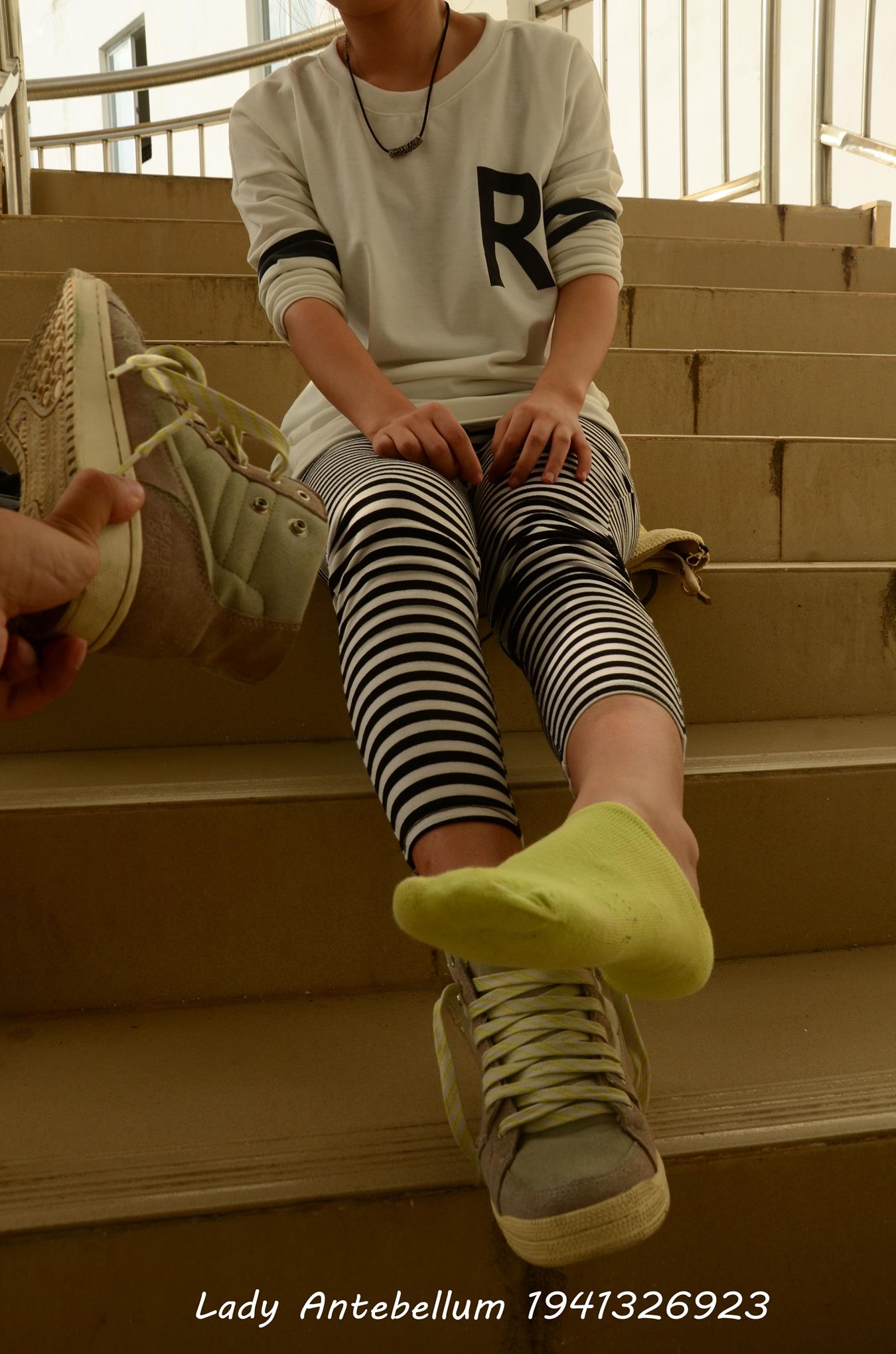 图片[43]-[战前女神] 美腿美足精品摄影套图 013 （1） [72P] – 速更版-美库