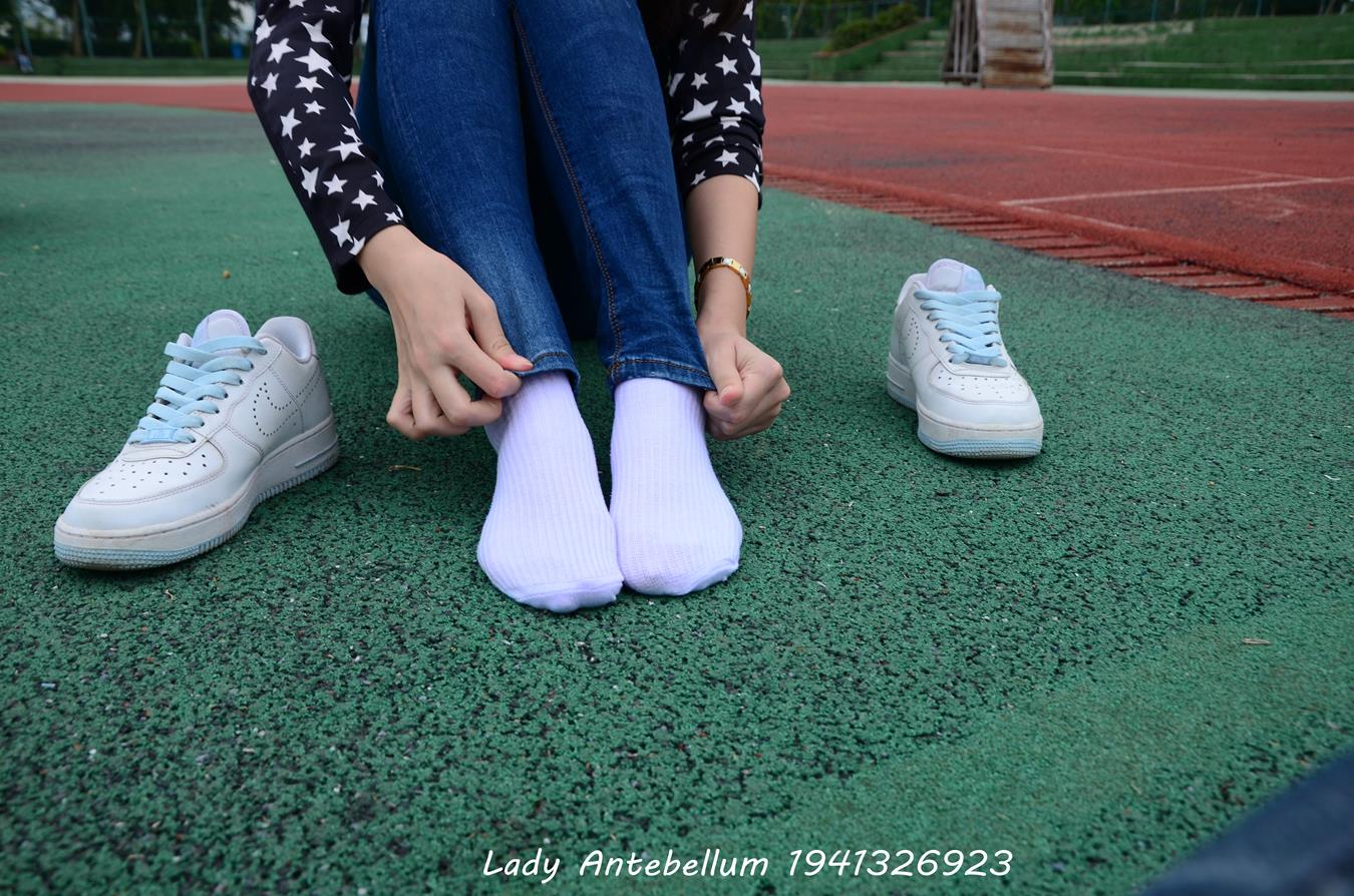 图片[61]-[战前女神] 美腿美足精品摄影套图 011 [113P] – 速更版-美库