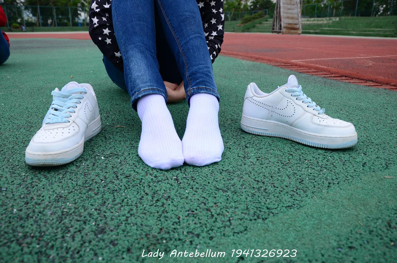 图片[66]-[战前女神] 美腿美足精品摄影套图 011 [113P] – 速更版-美库