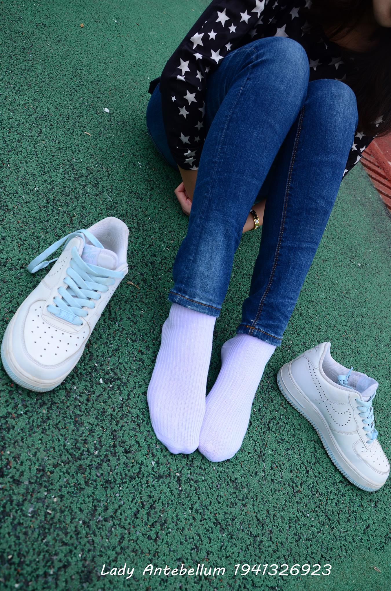 图片[68]-[战前女神] 美腿美足精品摄影套图 011 [113P] – 速更版-美库