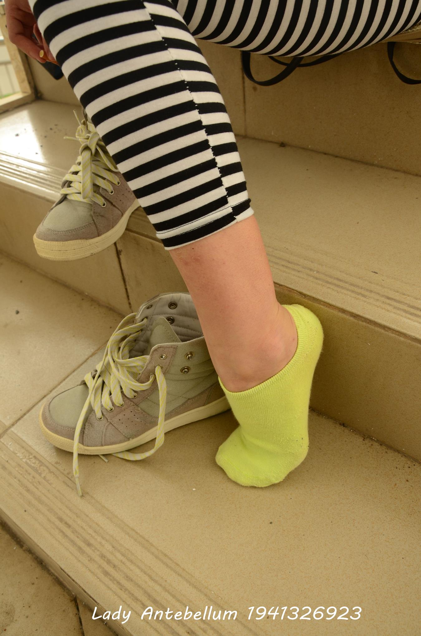 图片[65]-[战前女神] 美腿美足精品摄影套图 013 （1） [72P] – 速更版-美库