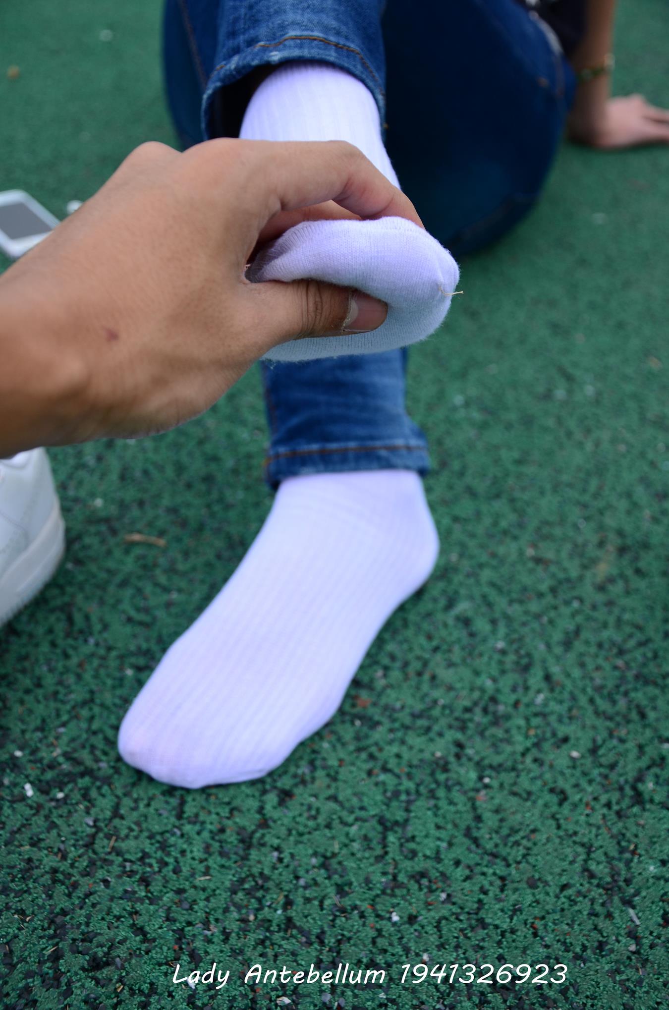 图片[90]-[战前女神] 美腿美足精品摄影套图 011 [113P] – 速更版-美库