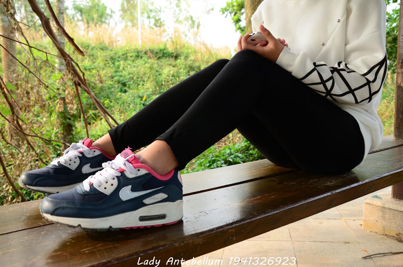 图片[13]-[战前女神] 美腿美足精品摄影套图 014 [80P] – 速更版-美库