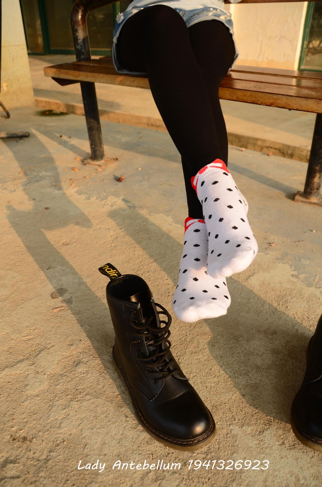 图片[44]-[战前女神] 美腿美足精品摄影套图 015 （2)  [67P] – 速更版-美库