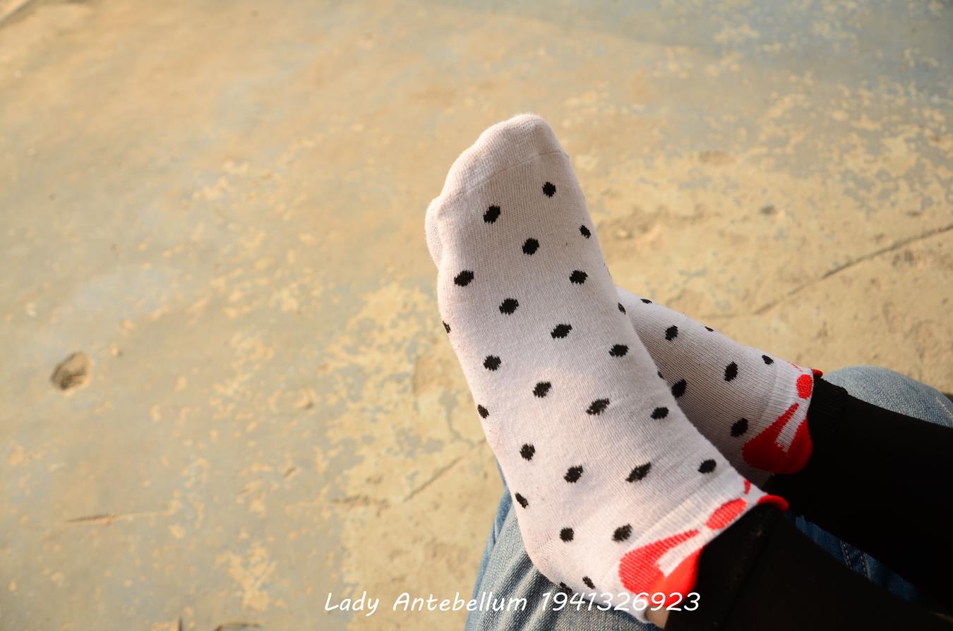 图片[67]-[战前女神] 美腿美足精品摄影套图 015 （2)  [67P] – 速更版-美库