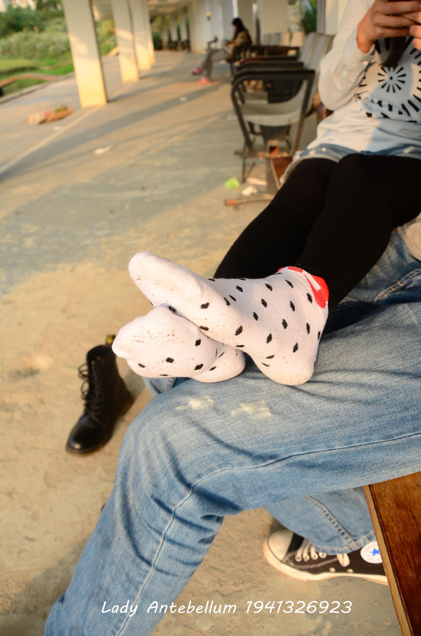 图片[68]-[战前女神] 美腿美足精品摄影套图 015 （2)  [67P] – 速更版-美库