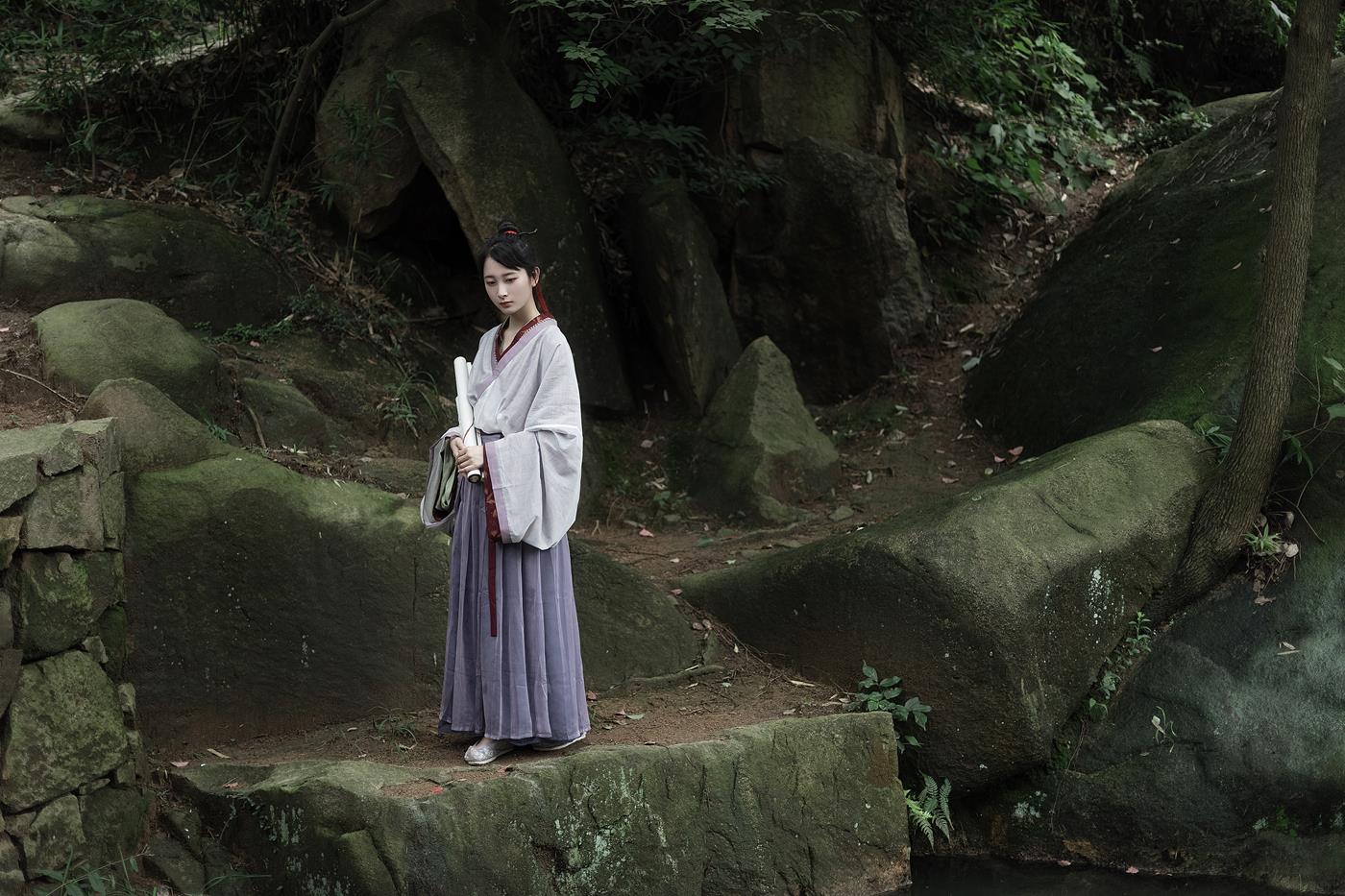 图片[13]-[YITUYU艺图语] 2022.01.27 叶底藏花一度 梦里踏雪几回 五月 [23P] – 速更版-美库