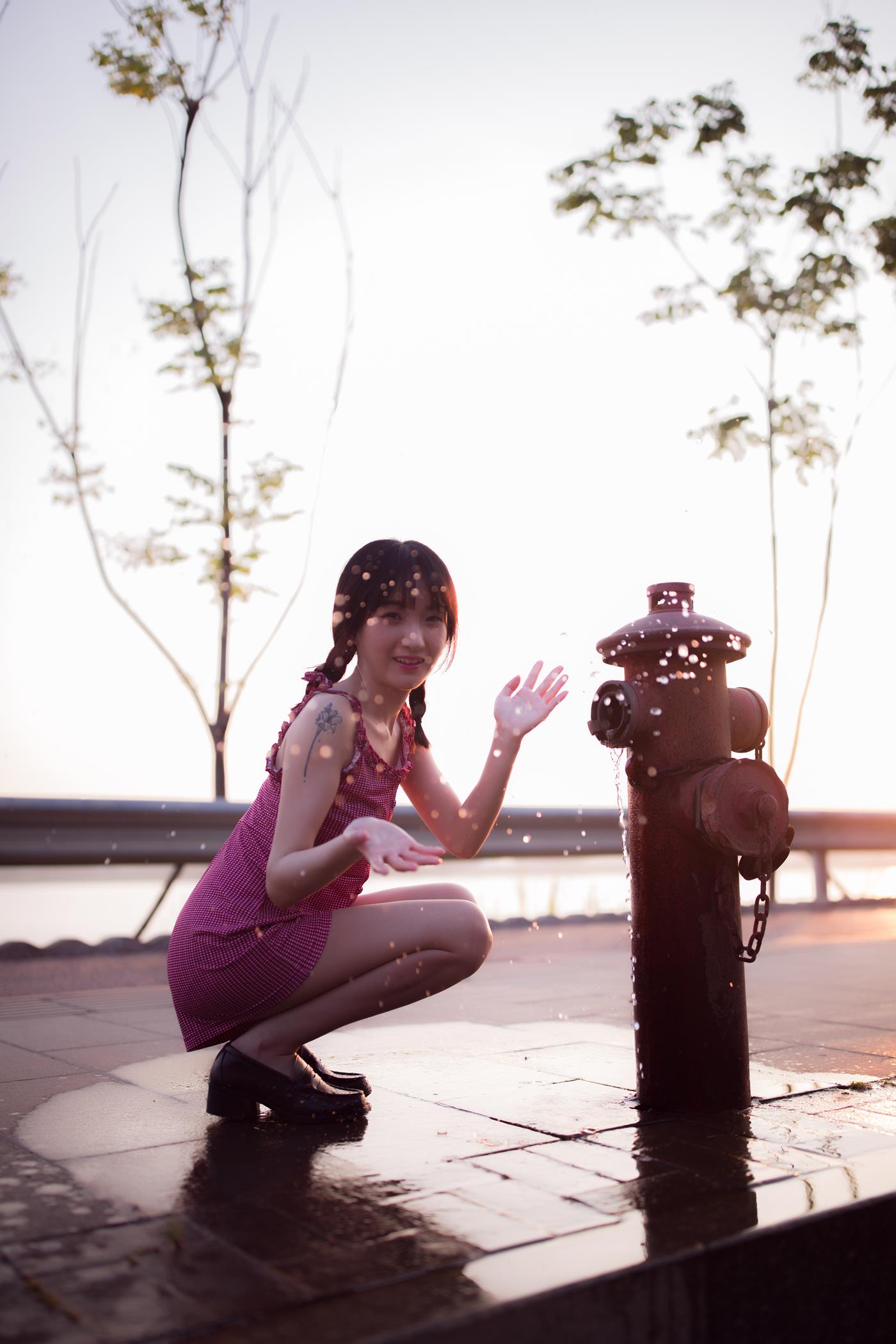 图片[21]-[YITUYU艺图语] 2022.01.28 日落的温柔 虾虾 [51P] – 速更版-美库