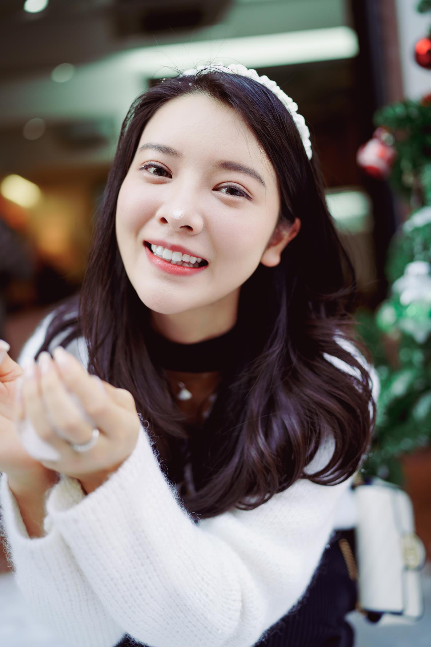 图片[22]-[YITUYU艺图语] 2022.01.29 叮叮当，圣诞美景主题人像摄影 喵喵喵是锦儿呀 [61P] – 速更版-美库