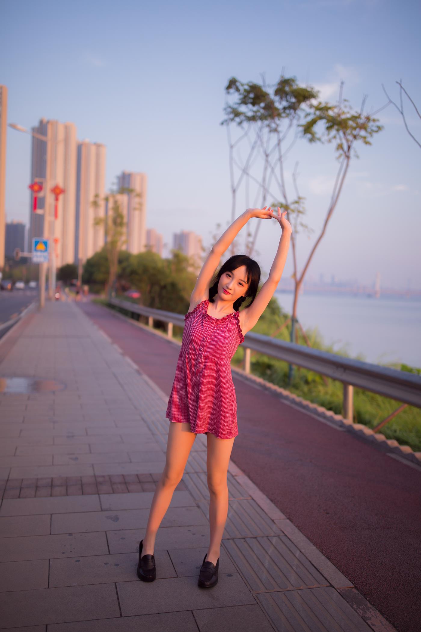 图片[44]-[YITUYU艺图语] 2022.01.28 日落的温柔 虾虾 [51P] – 速更版-美库