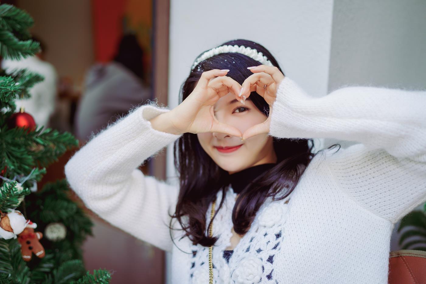 图片[35]-[YITUYU艺图语] 2022.01.29 叮叮当，圣诞美景主题人像摄影 喵喵喵是锦儿呀 [61P] – 速更版-美库