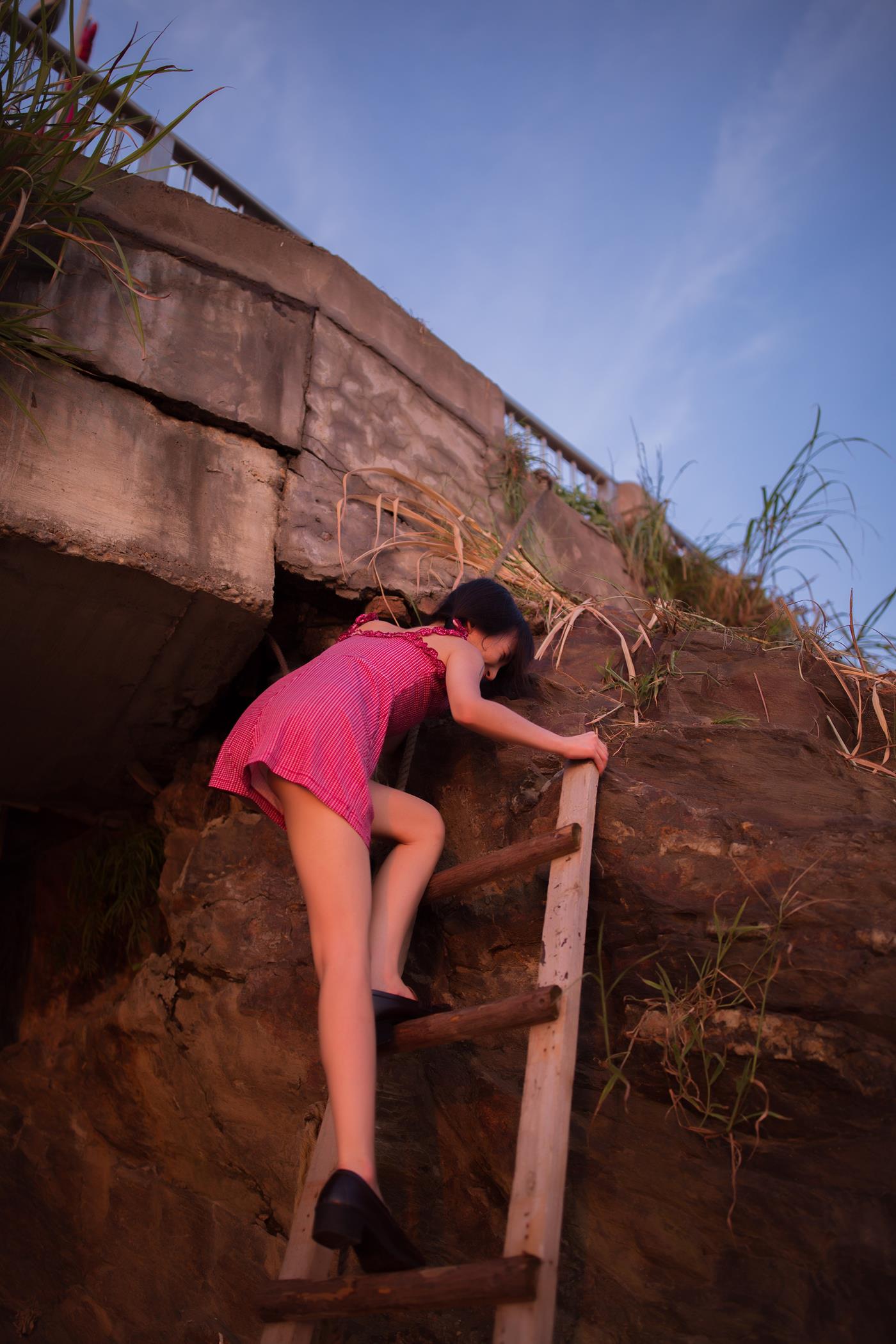 图片[47]-[YITUYU艺图语] 2022.01.28 日落的温柔 虾虾 [51P] – 速更版-美库