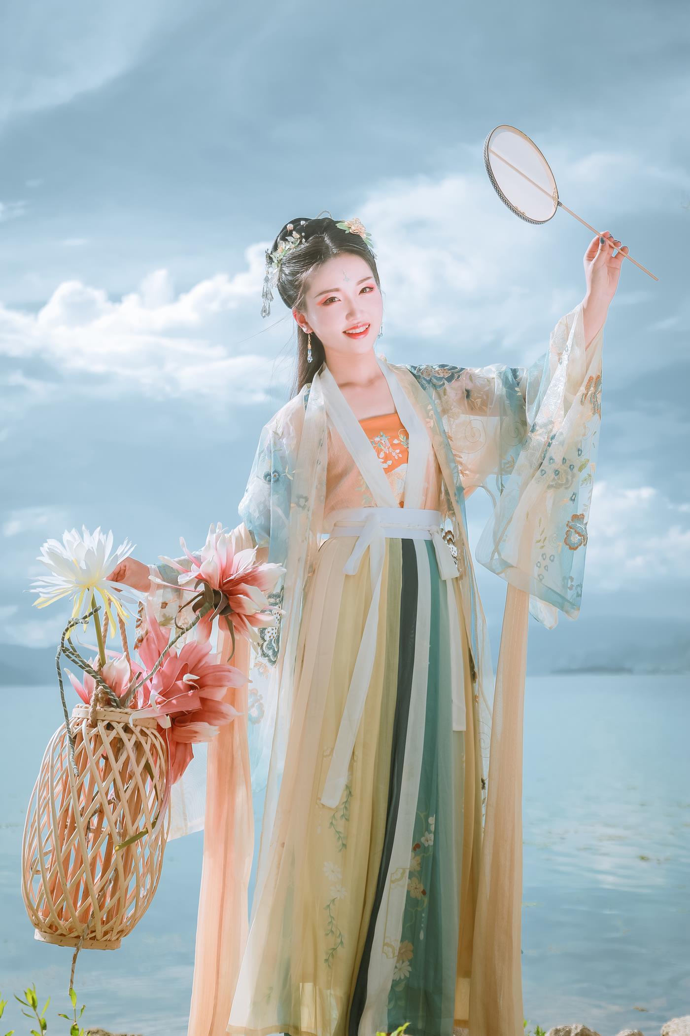 图片[18]-[YITUYU艺图语] 2022.01.29 清水出芙蓉 Julie [23P] – 速更版-美库