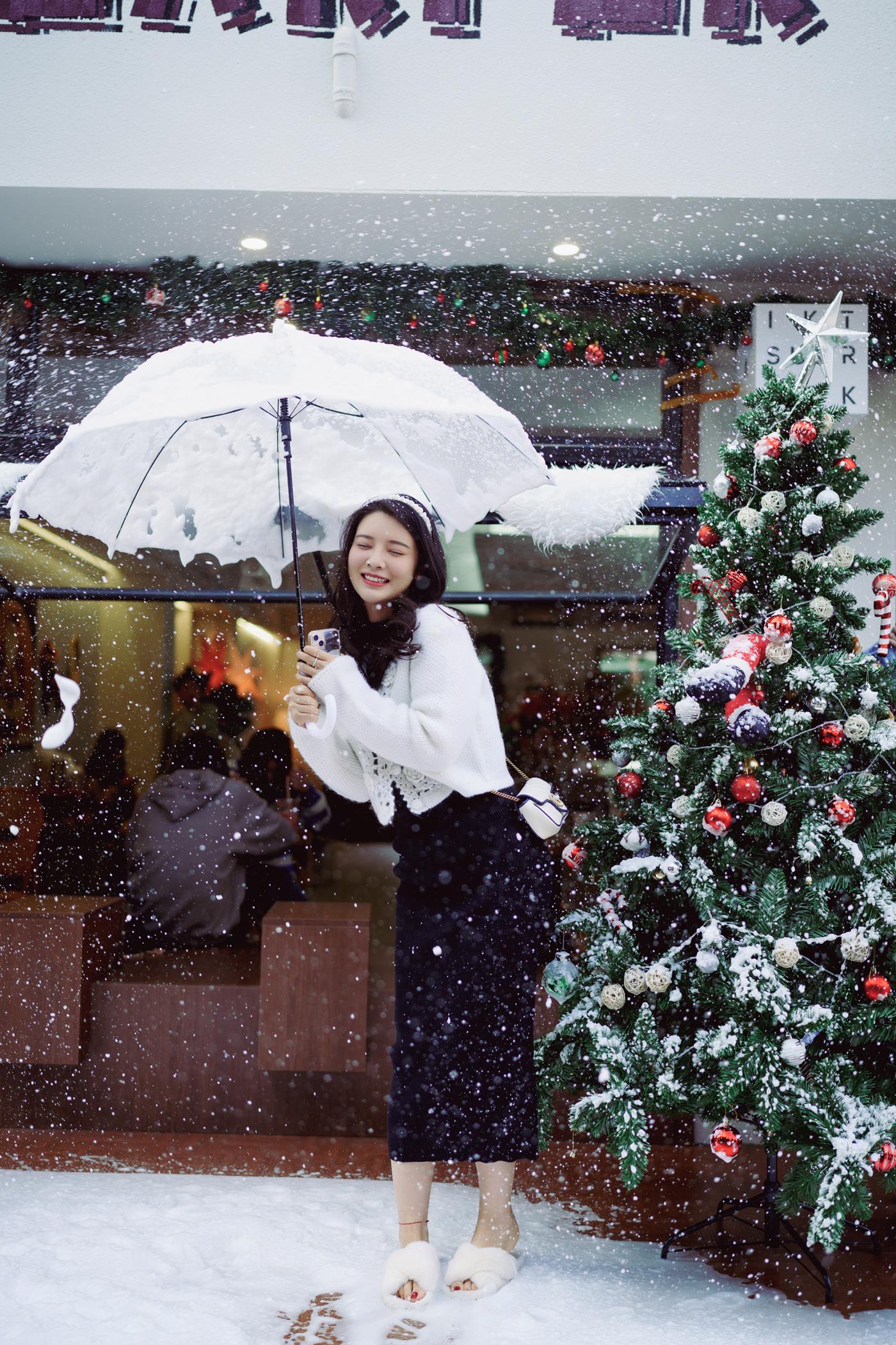 图片[62]-[YITUYU艺图语] 2022.01.29 叮叮当，圣诞美景主题人像摄影 喵喵喵是锦儿呀 [61P] – 速更版-美库