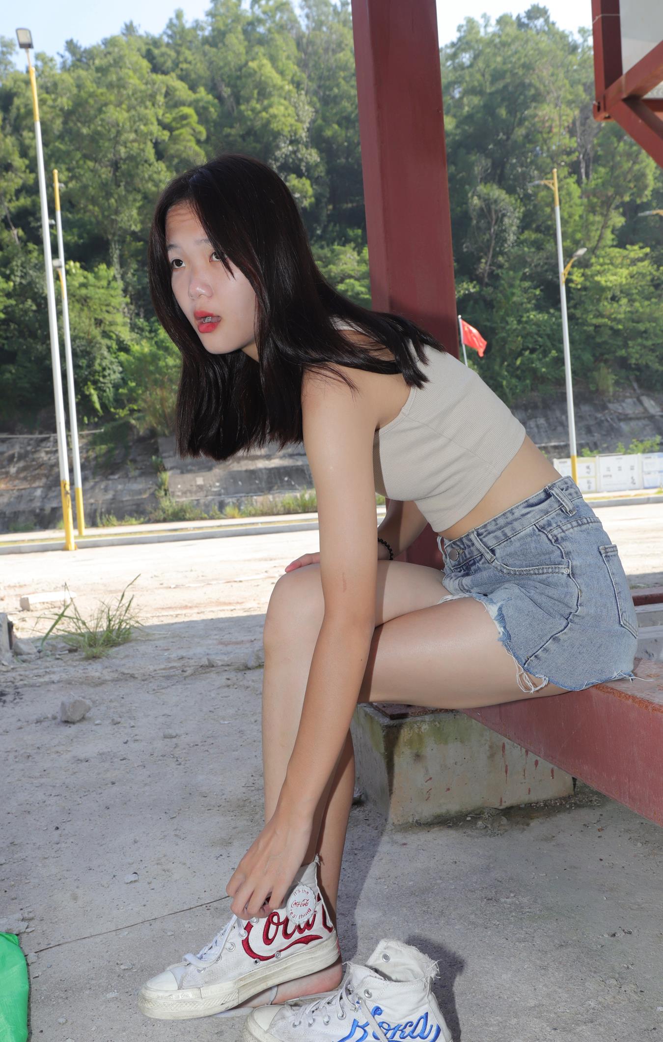 图片[11]-Pary摄影 NO.021 极品美女校花思思全程赤脚拍照后亮出脏脚底 (1）[64P] – 速更版-美库