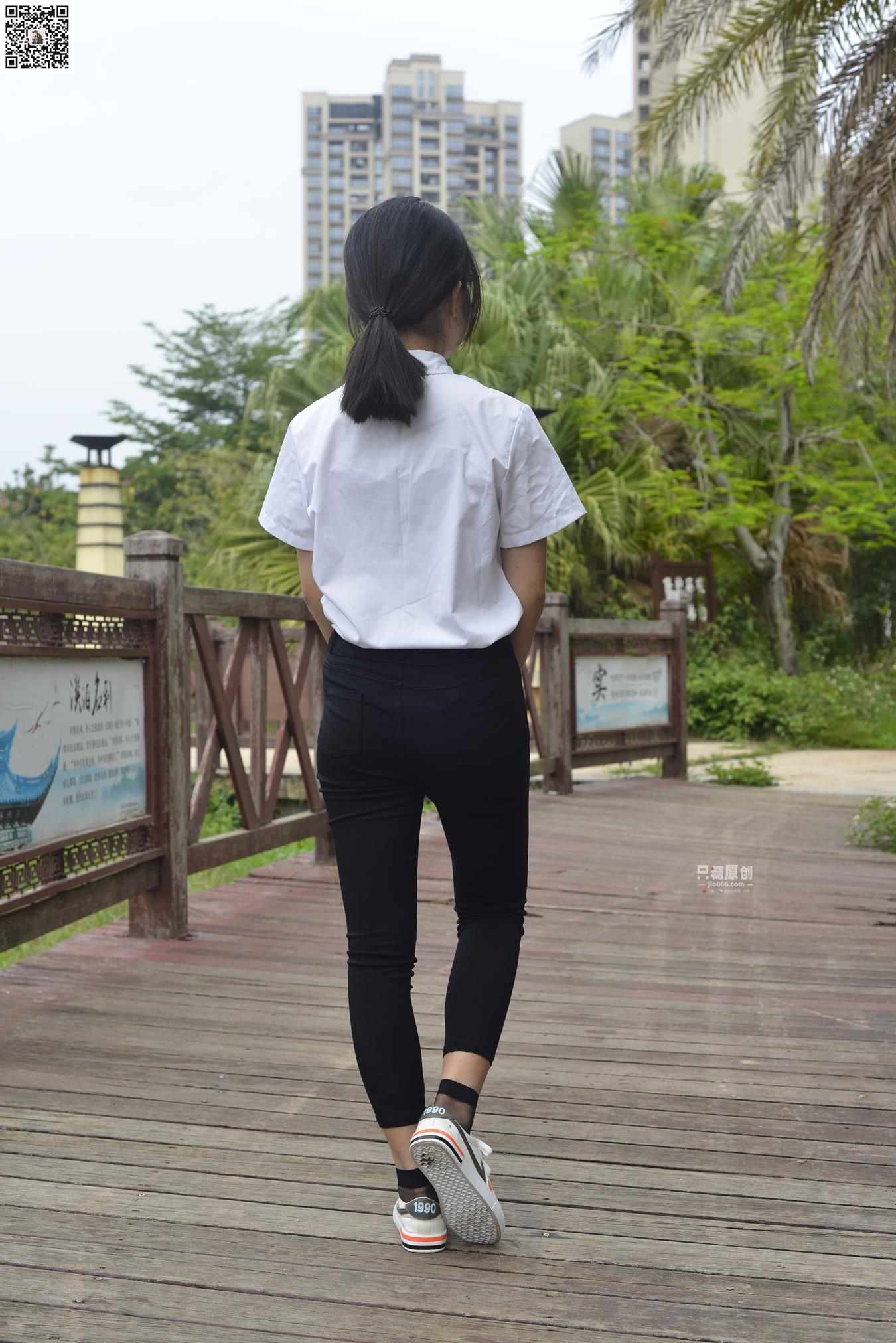 图片[99]-[只糖原创]NO.635 周子琪 春去极晚，夏来极迟[100P] – 速更版-美库