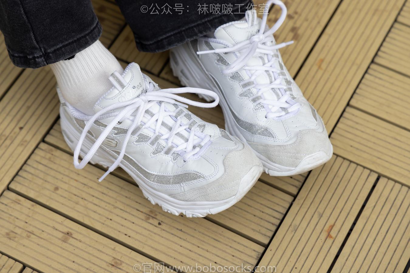 图片[10]-[BoBoSocks袜啵啵]积分限定作品 NO.007 熊熊-运动鞋、白棉袜、裸足[134P] – 速更版-美库