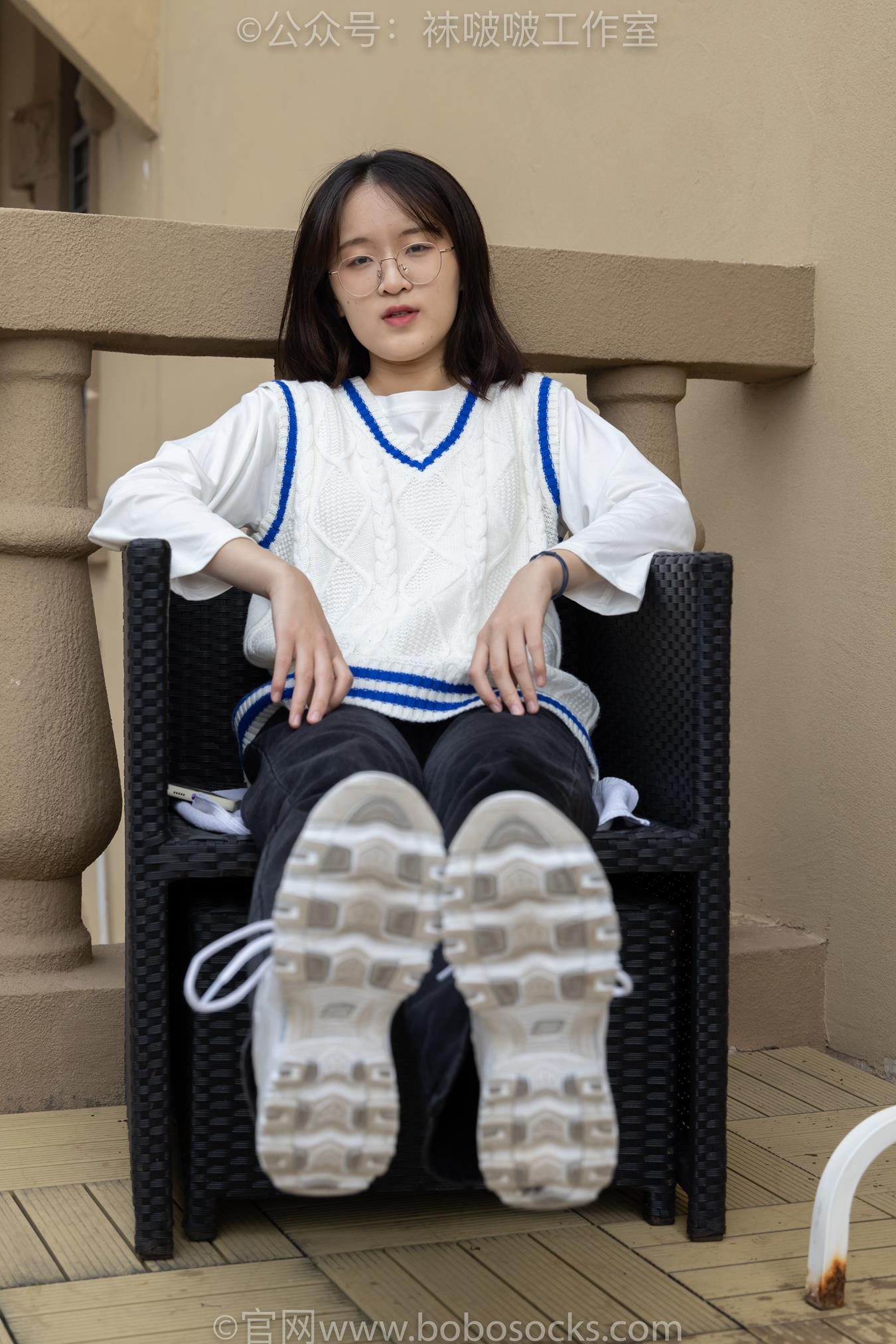 图片[15]-[BoBoSocks袜啵啵]积分限定作品 NO.007 熊熊-运动鞋、白棉袜、裸足[134P] – 速更版-美库