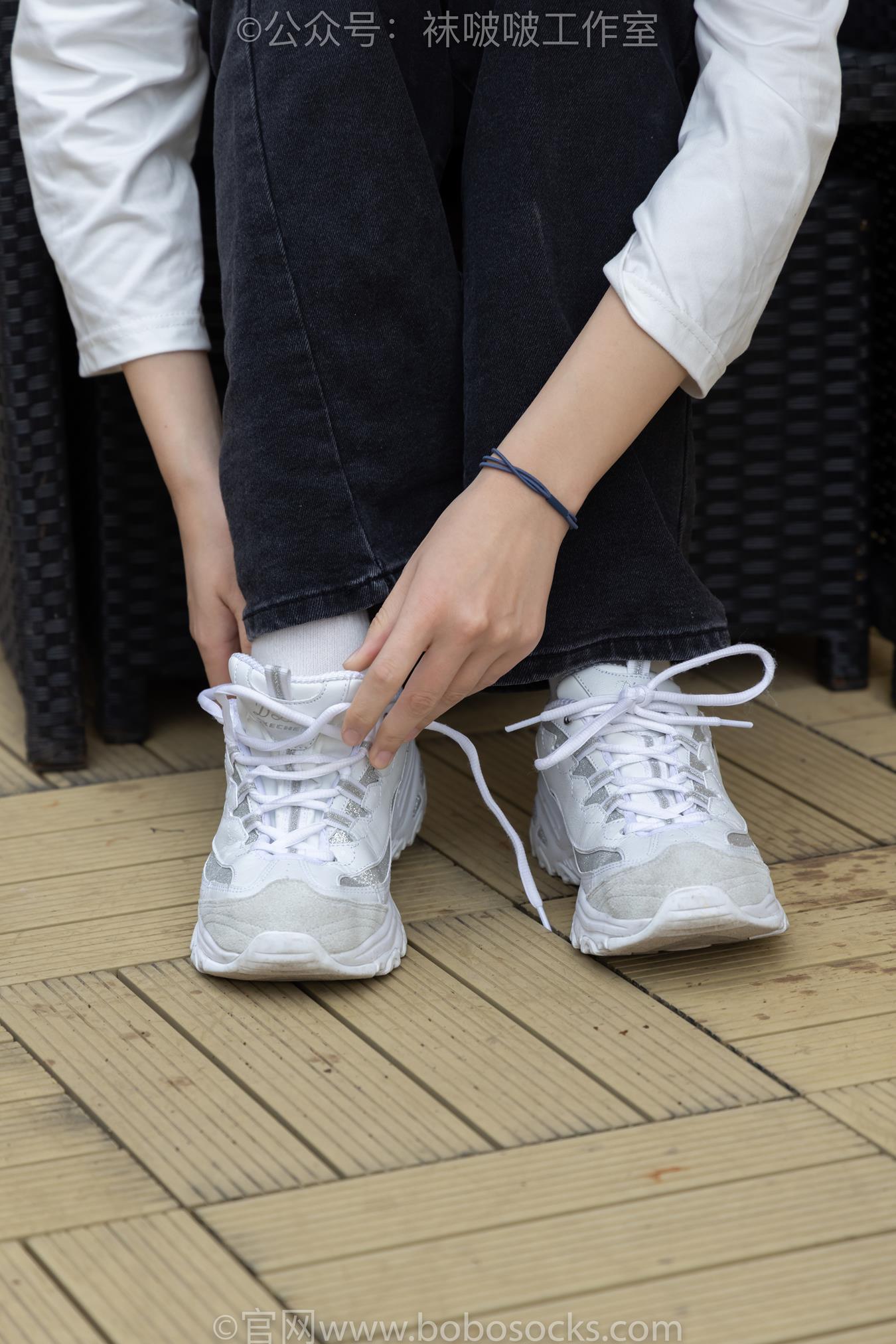 图片[21]-[BoBoSocks袜啵啵]积分限定作品 NO.007 熊熊-运动鞋、白棉袜、裸足[134P] – 速更版-美库