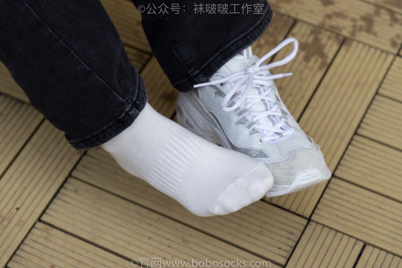 图片[23]-[BoBoSocks袜啵啵]积分限定作品 NO.007 熊熊-运动鞋、白棉袜、裸足[134P] – 速更版-美库