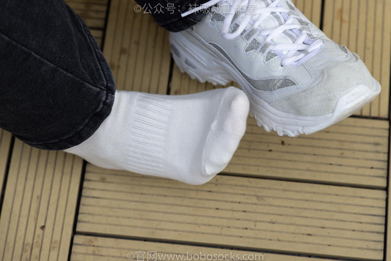 图片[24]-[BoBoSocks袜啵啵]积分限定作品 NO.007 熊熊-运动鞋、白棉袜、裸足[134P] – 速更版-美库