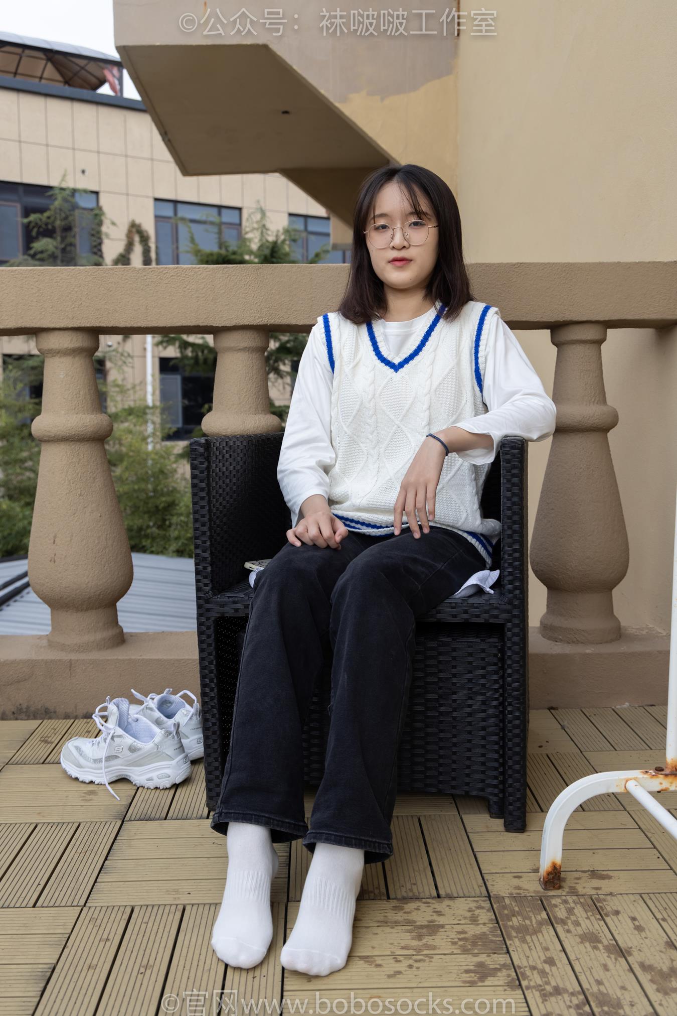 图片[34]-[BoBoSocks袜啵啵]积分限定作品 NO.007 熊熊-运动鞋、白棉袜、裸足[134P] – 速更版-美库