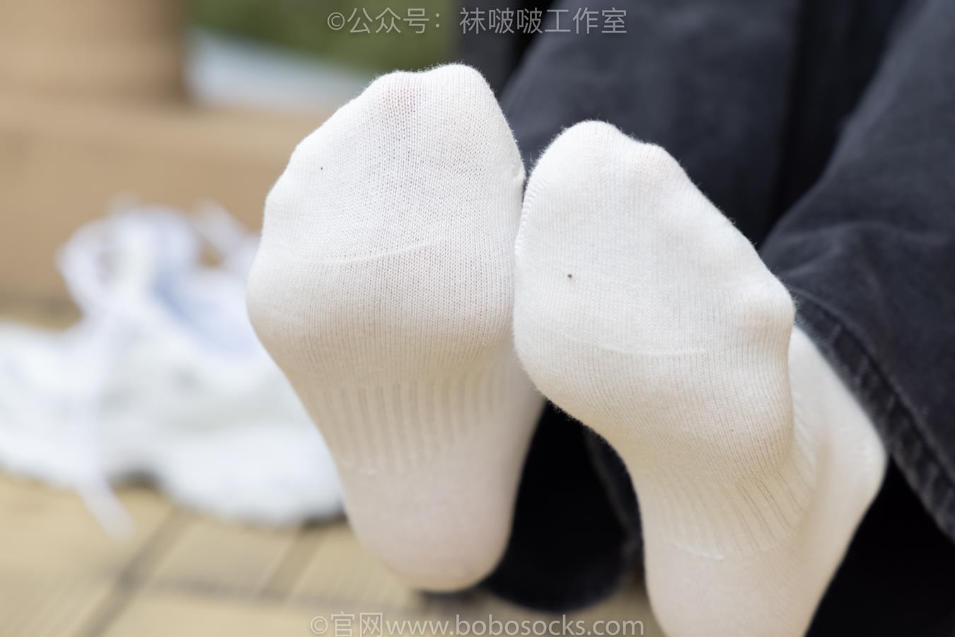 图片[37]-[BoBoSocks袜啵啵]积分限定作品 NO.007 熊熊-运动鞋、白棉袜、裸足[134P] – 速更版-美库