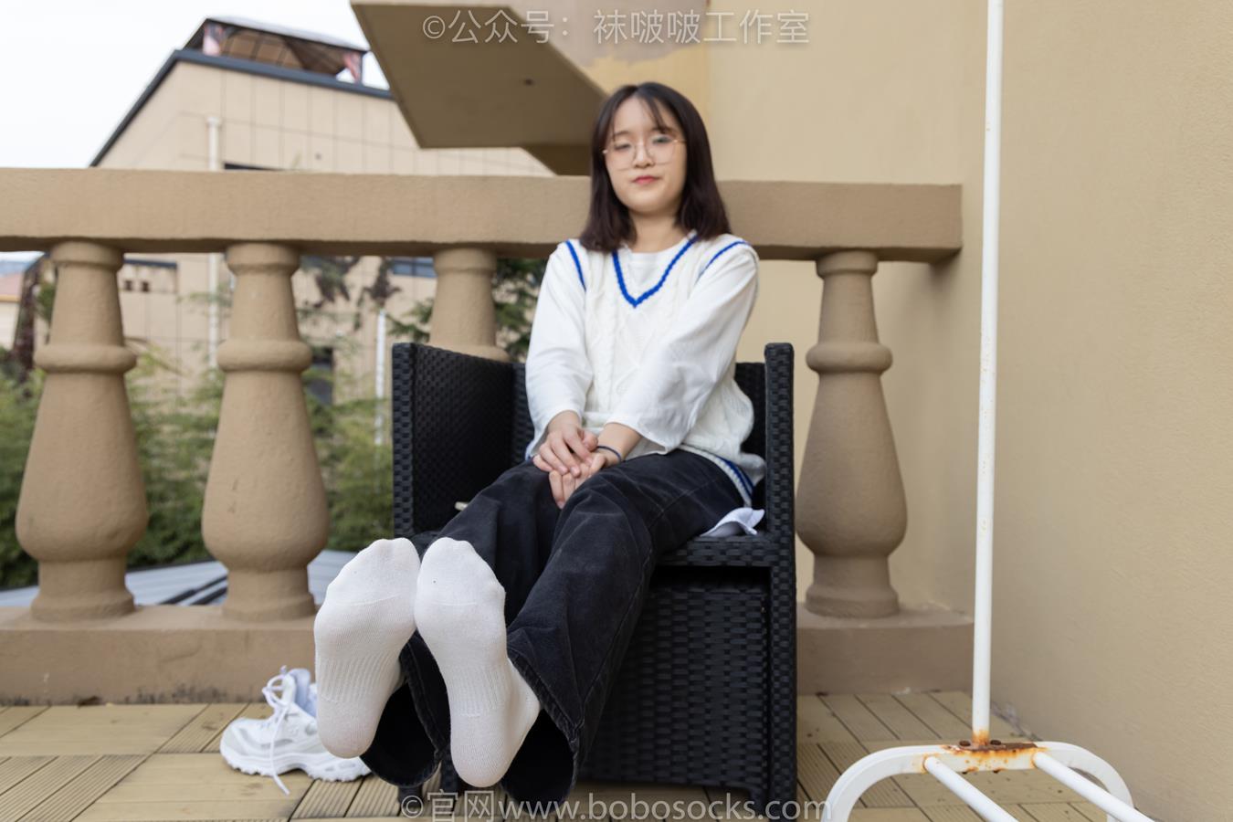 图片[40]-[BoBoSocks袜啵啵]积分限定作品 NO.007 熊熊-运动鞋、白棉袜、裸足[134P] – 速更版-美库