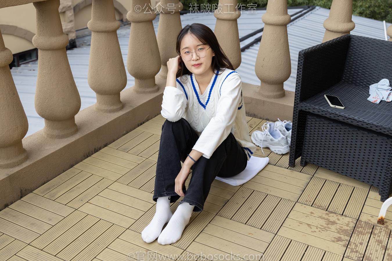 图片[44]-[BoBoSocks袜啵啵]积分限定作品 NO.007 熊熊-运动鞋、白棉袜、裸足[134P] – 速更版-美库