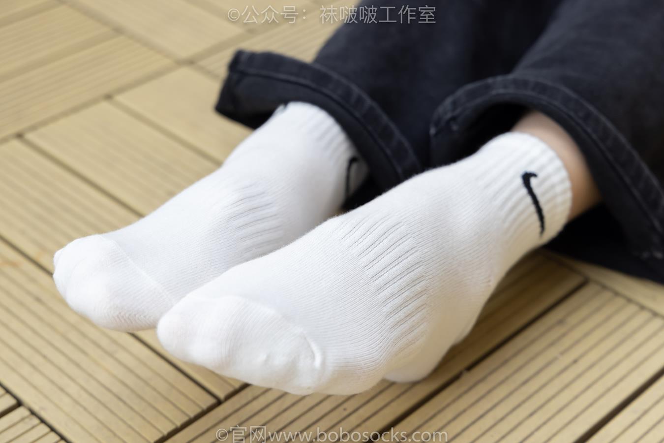 图片[55]-[BoBoSocks袜啵啵]积分限定作品 NO.007 熊熊-运动鞋、白棉袜、裸足[134P] – 速更版-美库