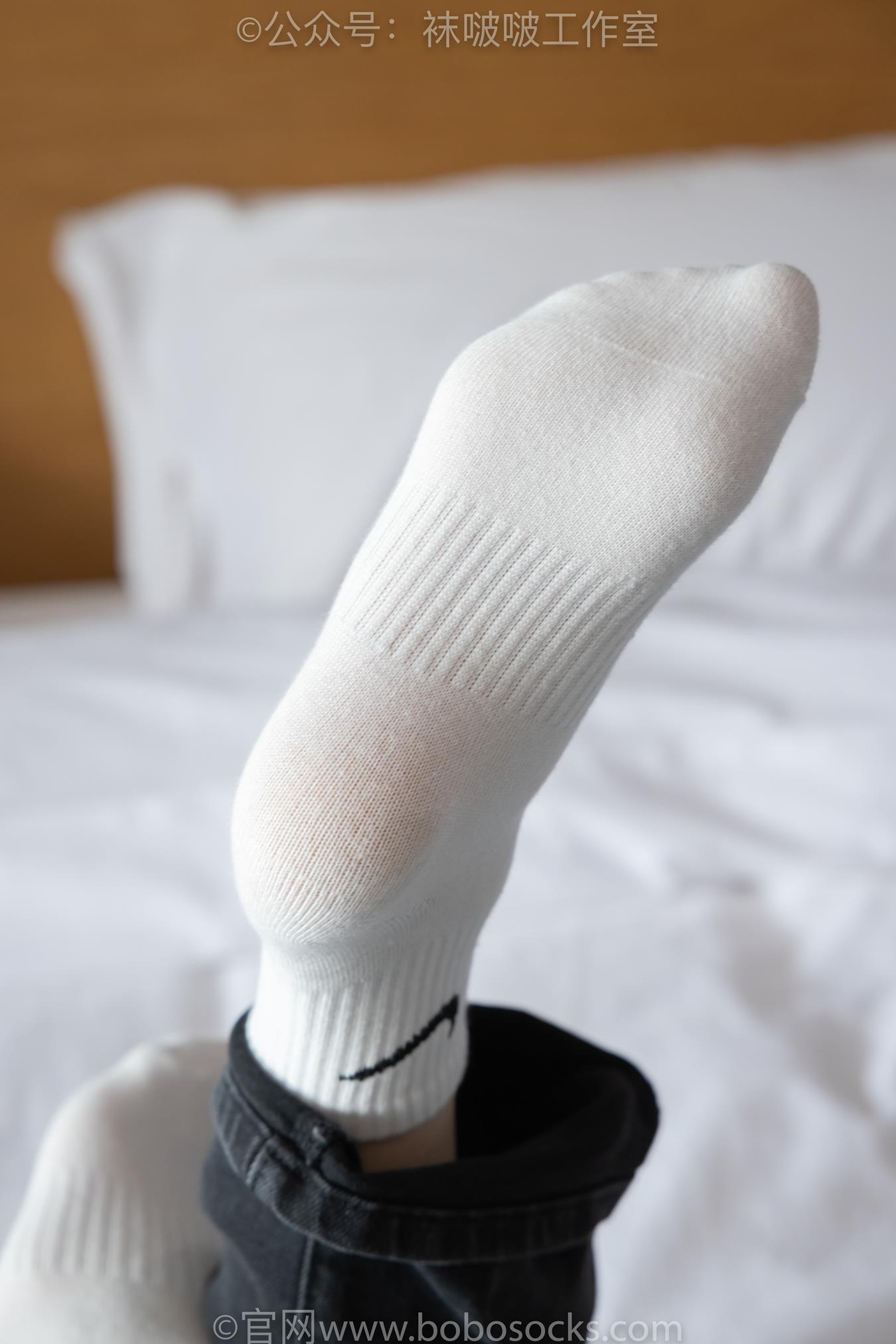 图片[68]-[BoBoSocks袜啵啵]积分限定作品 NO.007 熊熊-运动鞋、白棉袜、裸足[134P] – 速更版-美库