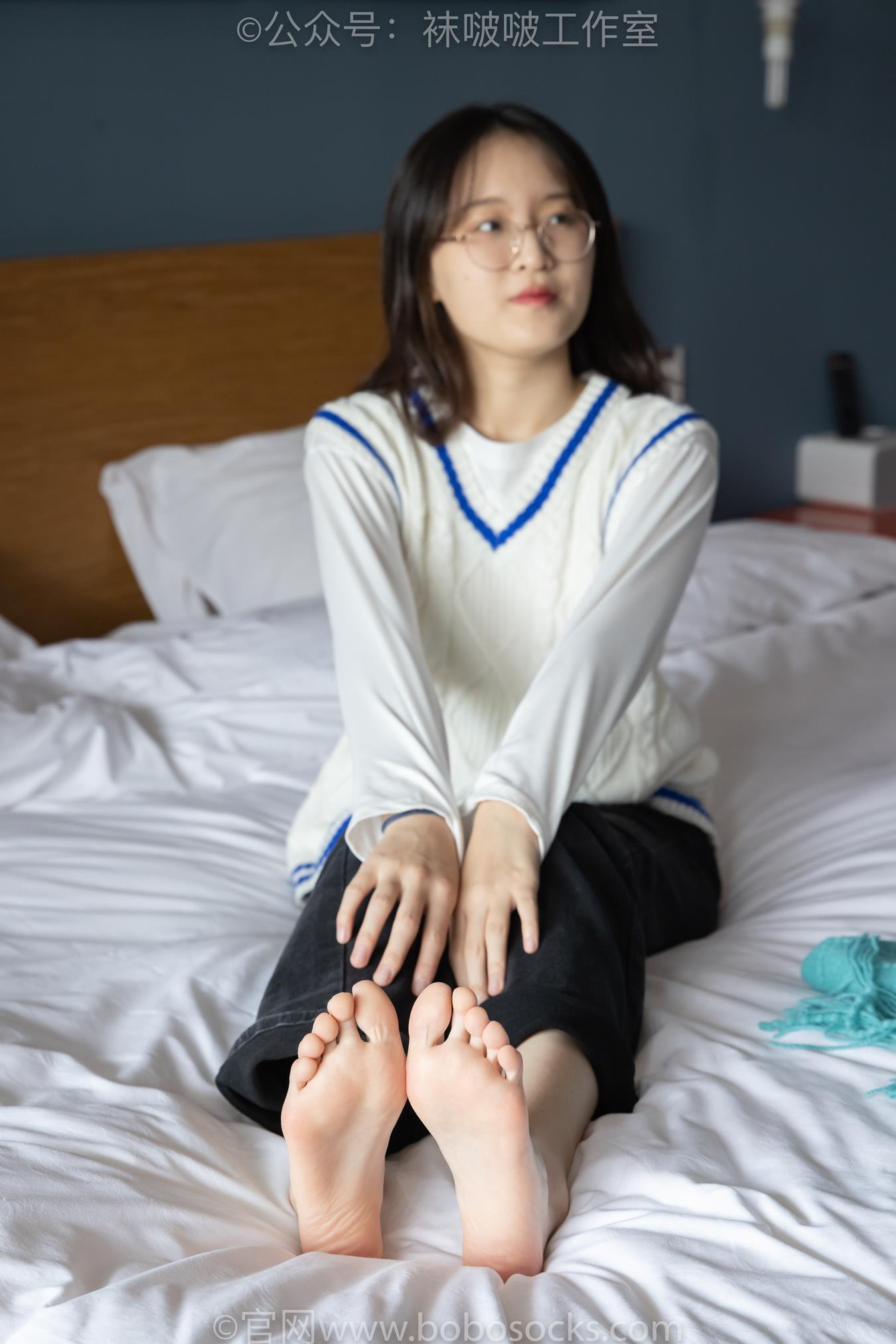 图片[82]-[BoBoSocks袜啵啵]积分限定作品 NO.007 熊熊-运动鞋、白棉袜、裸足[134P] – 速更版-美库