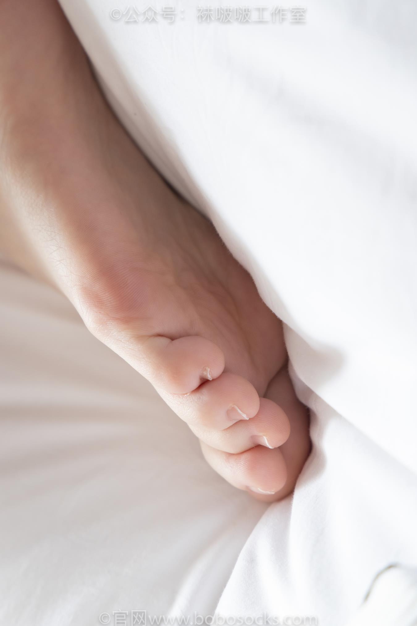 图片[104]-[BoBoSocks袜啵啵]积分限定作品 NO.007 熊熊-运动鞋、白棉袜、裸足[134P] – 速更版-美库