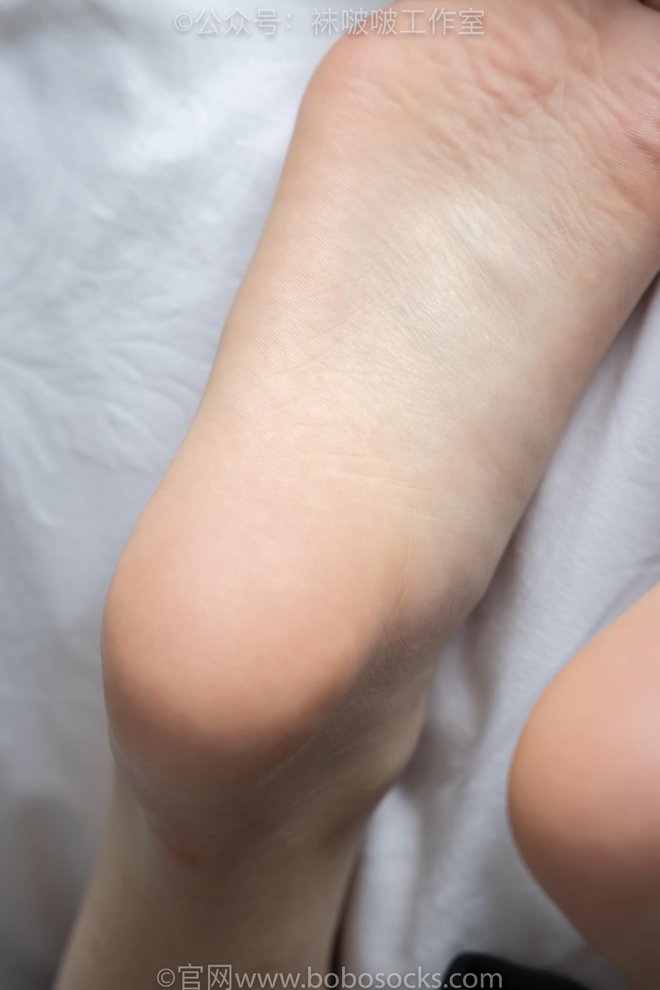 图片[115]-[BoBoSocks袜啵啵]积分限定作品 NO.007 熊熊-运动鞋、白棉袜、裸足[134P] – 速更版-美库