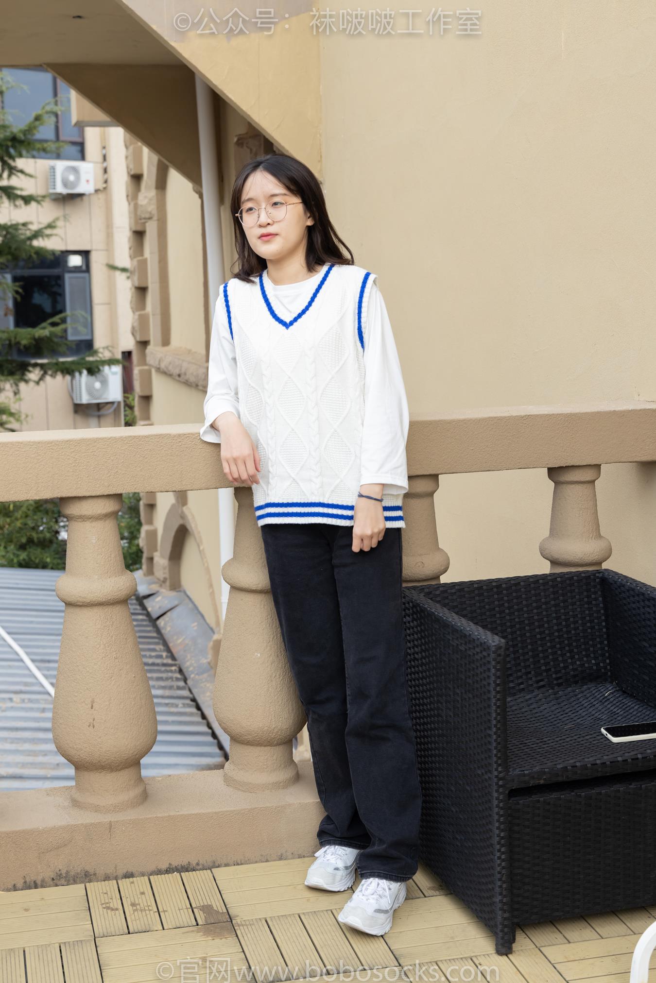 图片[126]-[BoBoSocks袜啵啵]积分限定作品 NO.007 熊熊-运动鞋、白棉袜、裸足[134P] – 速更版-美库