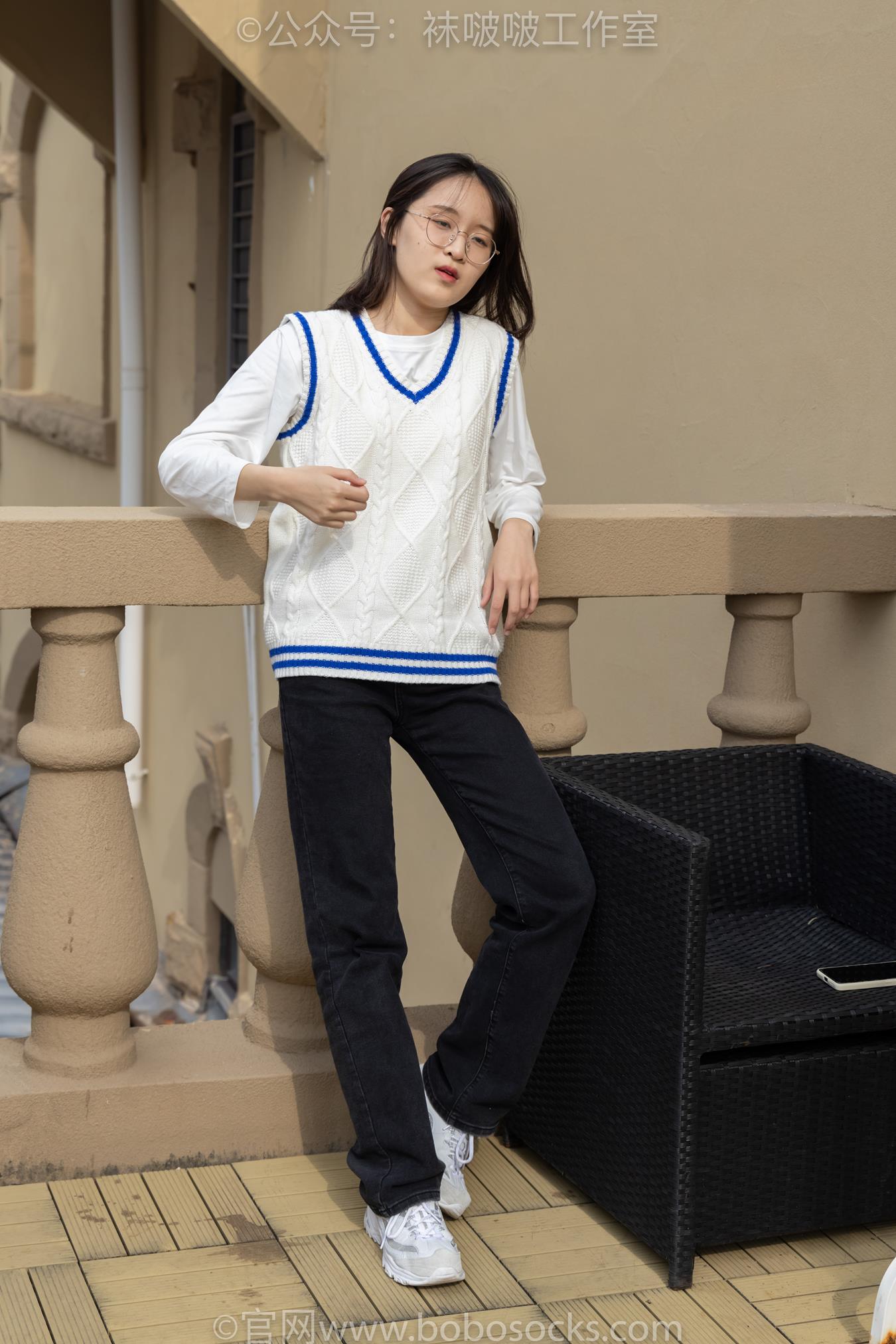 图片[133]-[BoBoSocks袜啵啵]积分限定作品 NO.007 熊熊-运动鞋、白棉袜、裸足[134P] – 速更版-美库