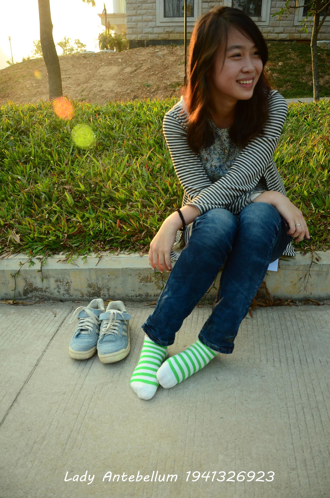 图片[13]-[战前女神] 美腿美足精品摄影套图 016 [31] – 速更版-美库