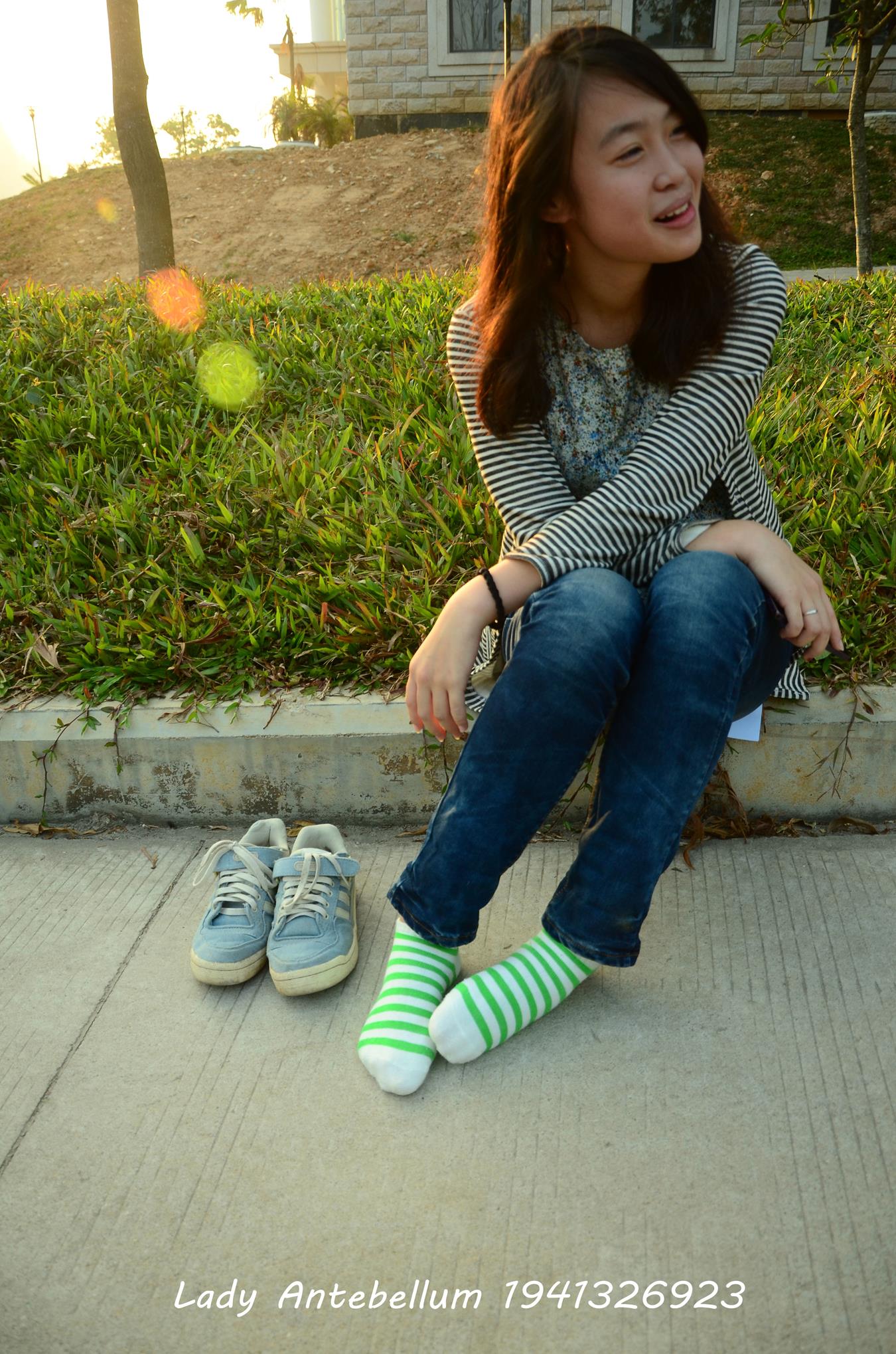 图片[14]-[战前女神] 美腿美足精品摄影套图 016 [31] – 速更版-美库