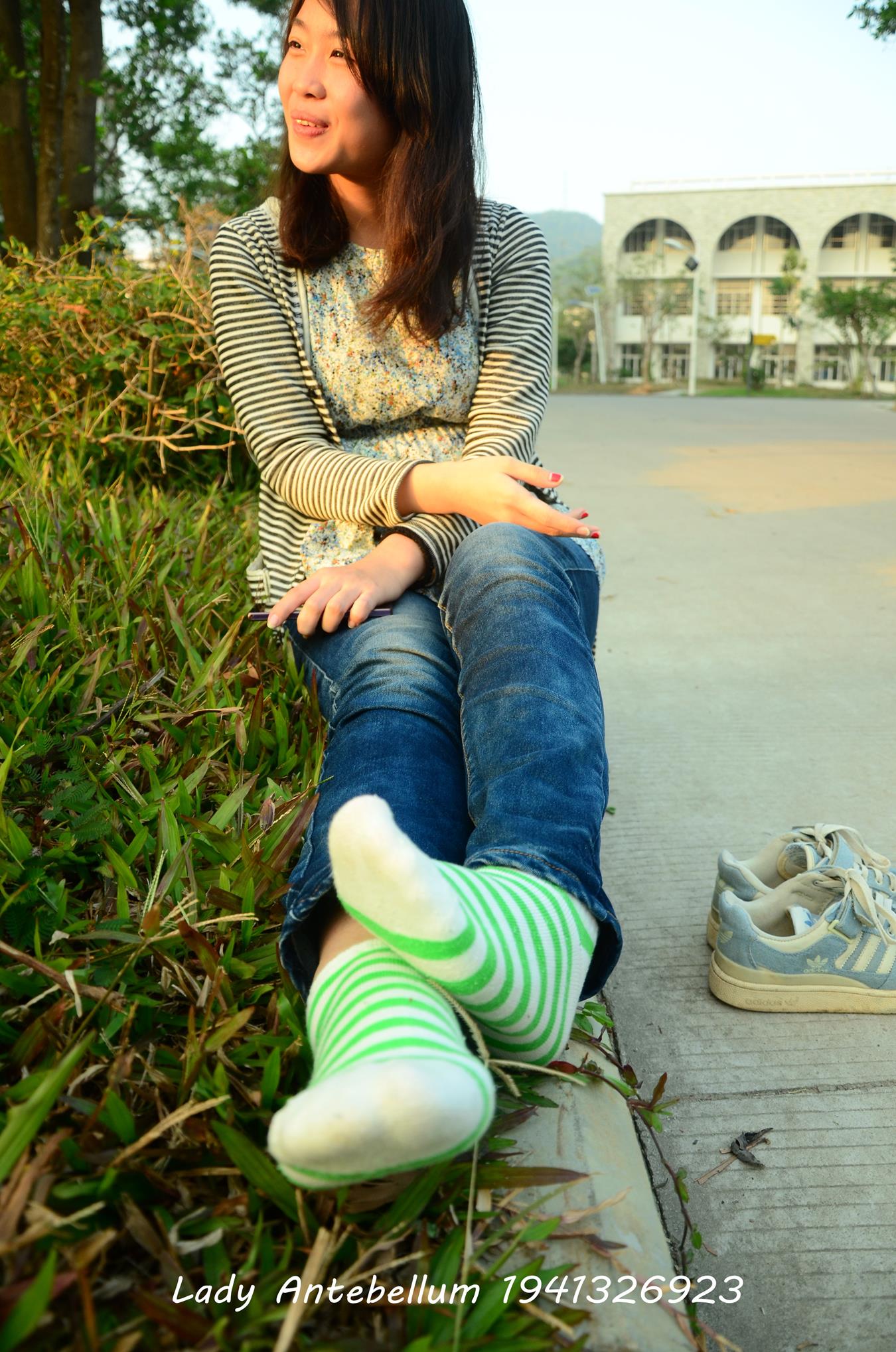 图片[22]-[战前女神] 美腿美足精品摄影套图 016 [31] – 速更版-美库